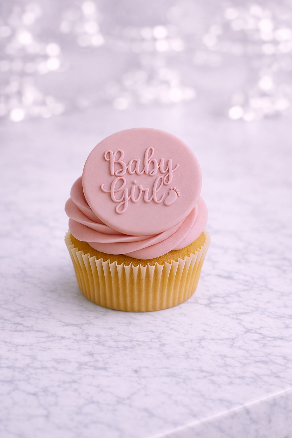 ChatGPT-Image-Mar-4-2026-03_44_05-PM.png Cupcakes Personnalisés Baby Shower Fille En Fondant - Image 1